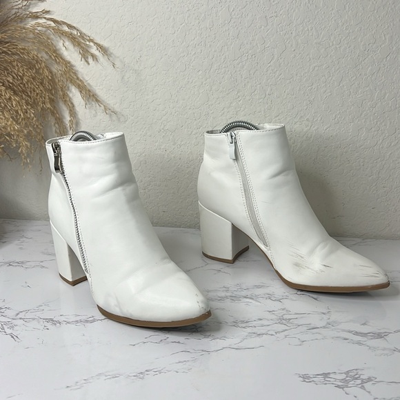 Shein Women Minimalist Side Zipper Chunky Heeled Classic Boot Size 8 - Picture 3 of 10